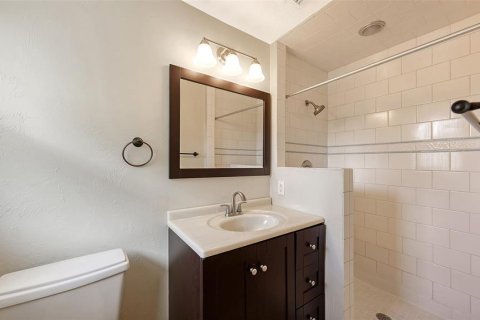 Villa ou maison à vendre à Sarasota, Floride: 3 chambres, 117.99 m2 № 2097243 - photo 14