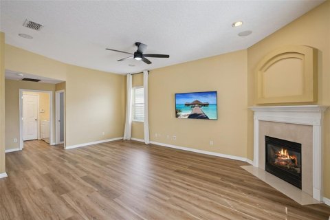 Villa ou maison à vendre à Orlando, Floride: 4 chambres, 243.31 m2 № 2358716 - photo 16