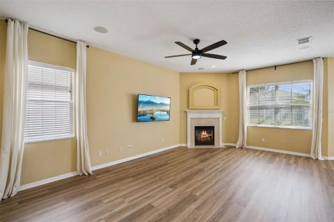Villa ou maison à vendre à Orlando, Floride: 4 chambres, 243.31 m2 № 2358716 - photo 15