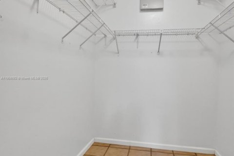 Villa ou maison à louer à Lake Worth, Floride: 3 chambres, 156.35 m2 № 1964365 - photo 17