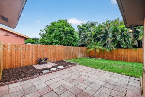 Villa ou maison à louer à Lake Worth, Floride: 3 chambres, 156.35 m2 № 1964365 - photo 29