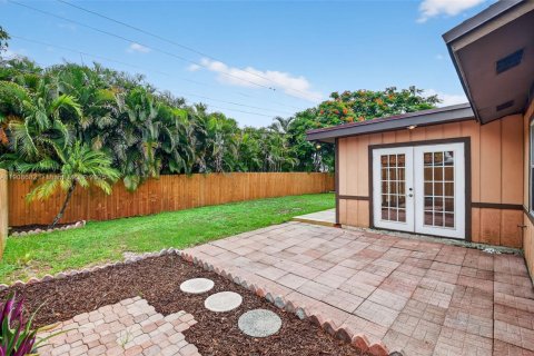 Villa ou maison à louer à Lake Worth, Floride: 3 chambres, 156.35 m2 № 1964365 - photo 30