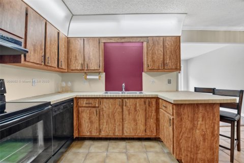 Villa ou maison à louer à Lake Worth, Floride: 3 chambres, 156.35 m2 № 1964365 - photo 8