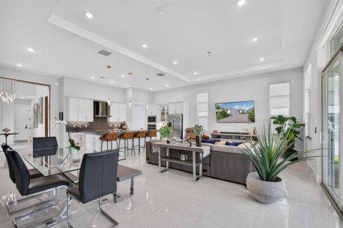 Купить виллу или дом в Уэстлейк, Флорида 6 комнат, 197.6м2, № 2185029 - фото 15