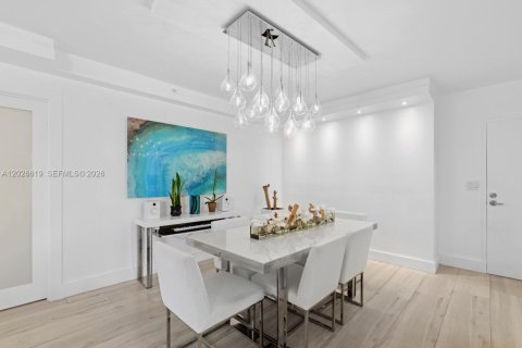 Copropriété à louer à Miami Beach, Floride: 2 chambres, 94.76 m2 № 2335813 - photo 8