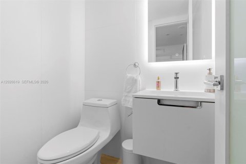 Copropriété à louer à Miami Beach, Floride: 2 chambres, 94.76 m2 № 2335813 - photo 6