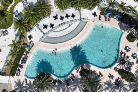 Condo à Miami Beach, Floride, 2 chambres  № 2335813