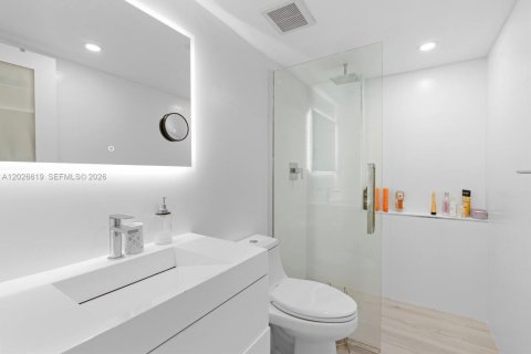 Copropriété à louer à Miami Beach, Floride: 2 chambres, 94.76 m2 № 2335813 - photo 4