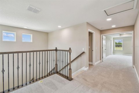 Casa en venta en Zephyrhills, Florida, 4 dormitorios, 242.94 m2 № 1559974 - foto 29