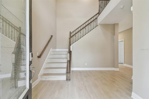 Casa en venta en Zephyrhills, Florida, 4 dormitorios, 242.94 m2 № 1559974 - foto 4