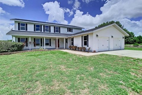 House in Parrish, Florida 4 bedrooms, 303.7 sq.m. № 1813627 - photo 1