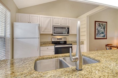 Condominio en alquiler en Sarasota, Florida, 3 dormitorios, 149.02 m2 № 2109392 - foto 19