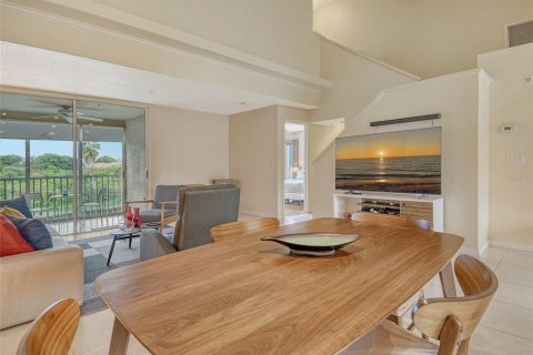 Condominio en alquiler en Sarasota, Florida, 3 dormitorios, 149.02 m2 № 2109392 - foto 7