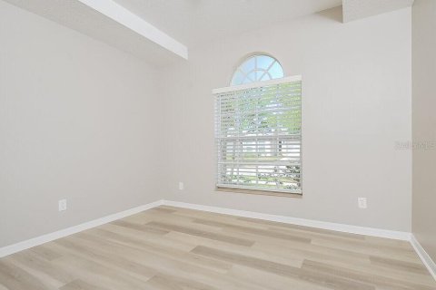 Villa ou maison à louer à Ruskin, Floride: 4 chambres, 201.51 m2 № 2157260 - photo 14