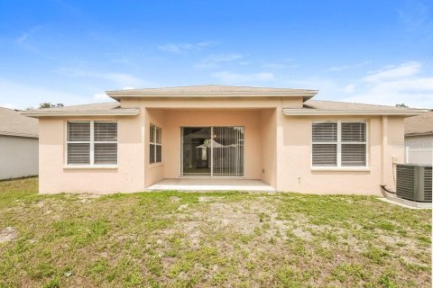 Villa ou maison à louer à Ruskin, Floride: 4 chambres, 201.51 m2 № 2157260 - photo 16