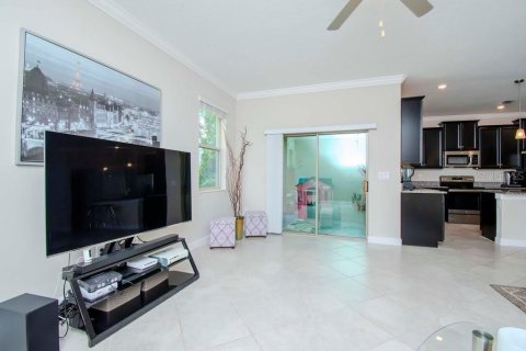 Touwnhouse à vendre à Lutz, Floride: 4 chambres, 229.1 m2 № 1801945 - photo 10