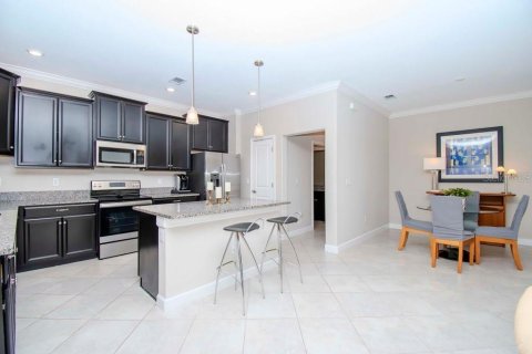 Touwnhouse à vendre à Lutz, Floride: 4 chambres, 229.1 m2 № 1801945 - photo 6