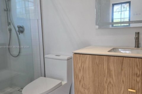 Villa ou maison à vendre à Coral Gables, Floride: 4 chambres, 347.73 m2 № 2017055 - photo 18