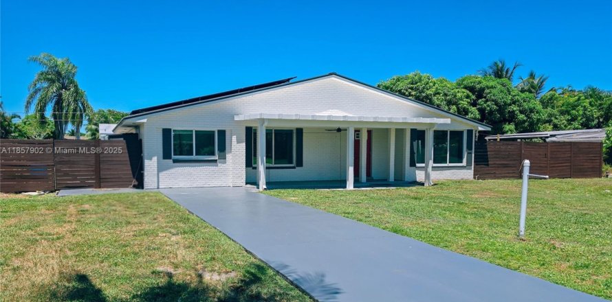 Casa en Delray Beach, Florida 3 dormitorios, 178.19 m2 № 1891096