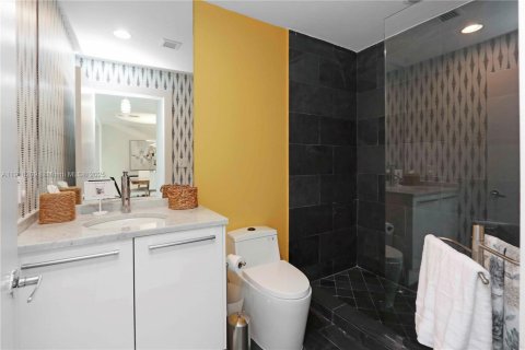 Condominio en alquiler en Miami, Florida, 2 dormitorios, 134.71 m2 № 1973022 - foto 12