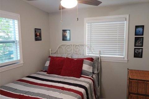 House in Largo, Florida 2 bedrooms, 54.35 sq.m. № 1807236 - photo 10