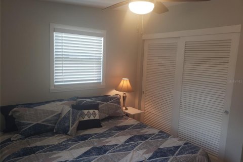 House in Largo, Florida 2 bedrooms, 54.35 sq.m. № 1807236 - photo 11