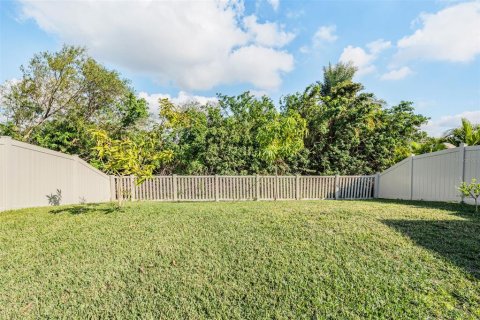 Casa en venta en Apollo Beach, Florida, 5 dormitorios, 210.33 m2 № 1626354 - foto 30