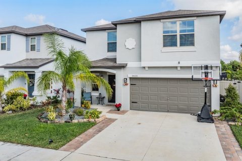 Casa en venta en Apollo Beach, Florida, 5 dormitorios, 210.33 m2 № 1626354 - foto 1
