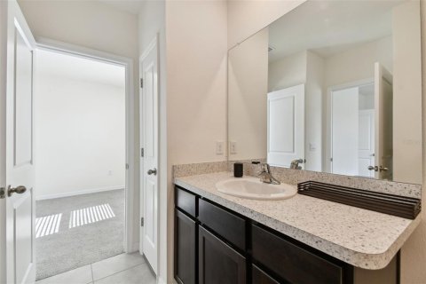 Townhouse in Wesley Chapel, Florida 3 bedrooms, 163.32 sq.m. № 2231608 - photo 24