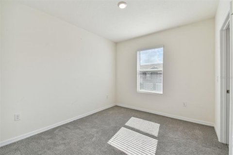 Townhouse in Wesley Chapel, Florida 3 bedrooms, 163.32 sq.m. № 2231608 - photo 18