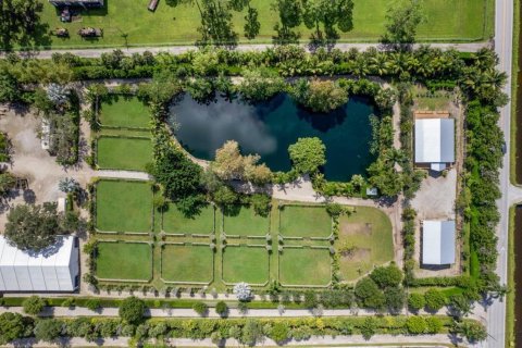 Apartment in Loxahatchee Groves, Florida 3 rooms № 2307462
