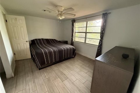 House in Tampa, Florida 3 bedrooms, 130.9 sq.m. № 1848166 - photo 5