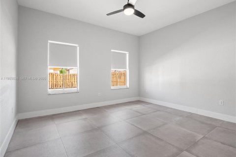 Купить виллу или дом в Майами, Флорида 3 спальни, 142.33м2, № 2027267 - фото 28