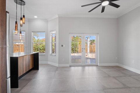 Купить виллу или дом в Майами, Флорида 3 спальни, 142.33м2, № 2027267 - фото 26