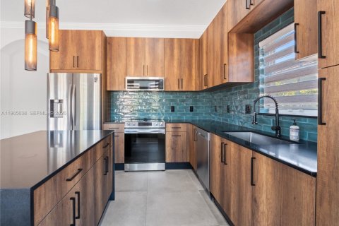 Купить виллу или дом в Майами, Флорида 3 спальни, 142.33м2, № 2027267 - фото 22