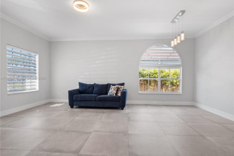 Купить виллу или дом в Майами, Флорида 3 спальни, 142.33м2, № 2027267 - фото 17