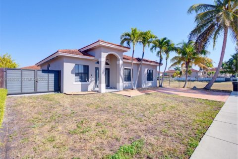 Купить виллу или дом в Майами, Флорида 3 спальни, 142.33м2, № 2027267 - фото 12