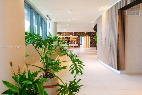 Снять в аренду кондоминиум в Майами, Флорида 3 спальни, 162.58м2, № 1888067 - фото 8
