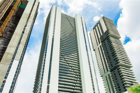 Снять в аренду кондоминиум в Майами, Флорида 3 спальни, 162.58м2, № 1888067 - фото 15