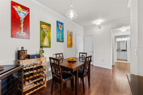 Condo in Tampa, Florida, 2 bedrooms  № 1372075 - photo 11