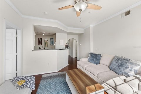 Condo in Tampa, Florida, 2 bedrooms  № 1372075 - photo 9