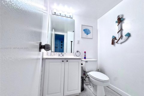 Copropriété à louer à Sunny Isles Beach, Floride: 1 chambre, 92.9 m2 № 2035016 - photo 9