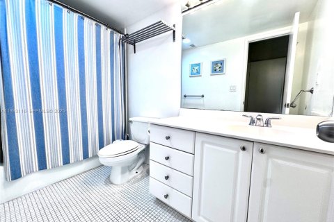 Copropriété à louer à Sunny Isles Beach, Floride: 1 chambre, 92.9 m2 № 2035016 - photo 10