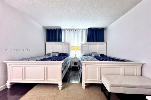 Copropriété à louer à Sunny Isles Beach, Floride: 1 chambre, 92.9 m2 № 2035016 - photo 11