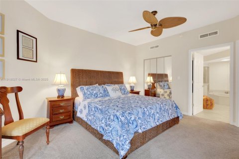 Снять в аренду кондоминиум в Сент-Луси, Флорида 3 спальни, 160.16м2, № 2034246 - фото 25