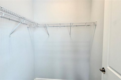 Townhouse in Orlando, Florida 4 bedrooms, 168.25 sq.m. № 2091392 - photo 11