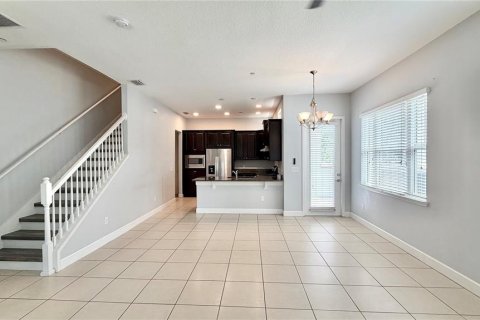 Townhouse in Orlando, Florida 4 bedrooms, 168.25 sq.m. № 2091392 - photo 2