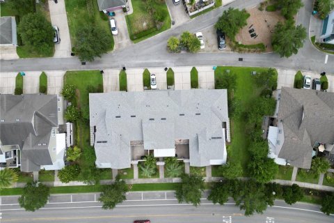Townhouse in Orlando, Florida 4 bedrooms, 168.25 sq.m. № 2091392 - photo 26