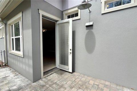 Townhouse in Orlando, Florida 4 bedrooms, 168.25 sq.m. № 2091392 - photo 21