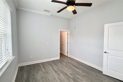 Townhouse in Orlando, Florida 4 bedrooms, 168.25 sq.m. № 2091392 - photo 6
